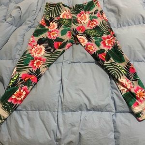 Old Navy High Waisted 7/8 Length Leggings XL